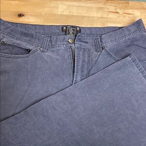 Grey Kirkland Men’s jeans.